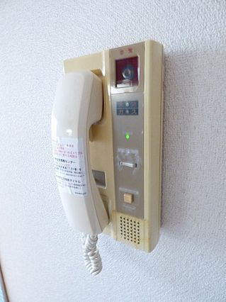 神戸市灘区浜田町３丁目のアパートのセキュリティ