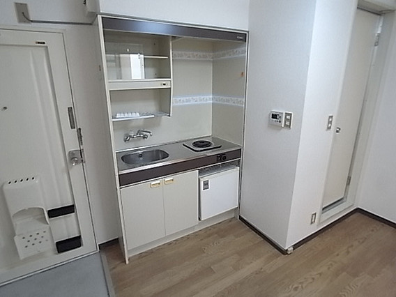 神戸市灘区深田町３丁目の賃貸マンションのキッチン