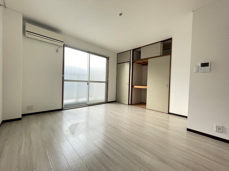 神戸市中央区国香通３丁目の賃貸マンションの居間・リビング