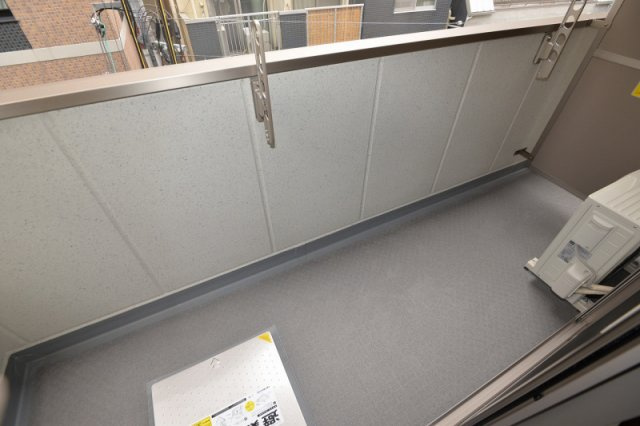 神戸市中央区下山手通３丁目の賃貸マンションのバルコニー