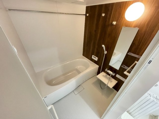 芦屋市翠ケ丘町の賃貸マンションの浴室