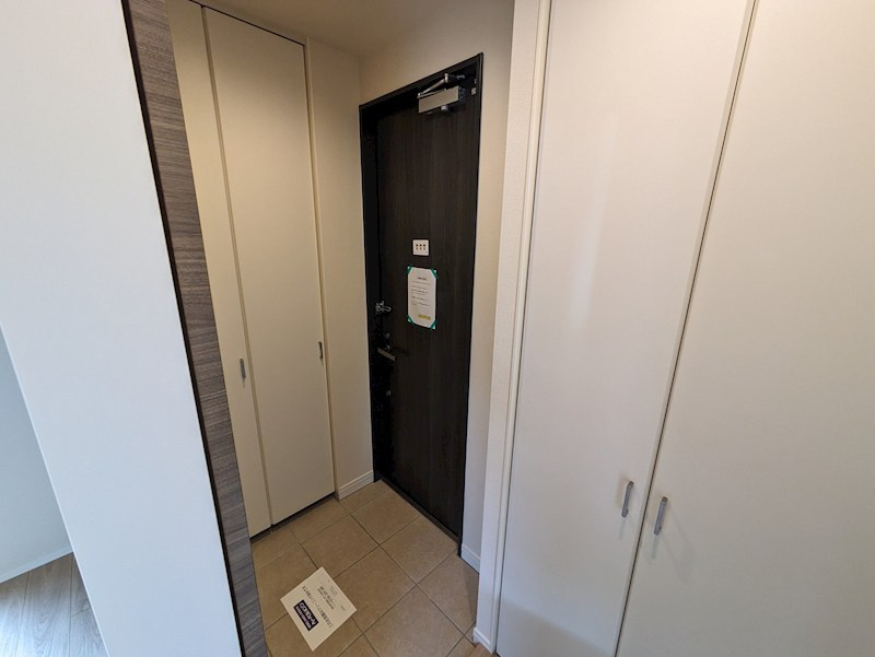 神戸市東灘区御影郡家１丁目の賃貸マンションの玄関