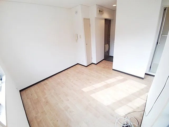 神戸市東灘区田中町４丁目の賃貸マンションの居間・リビング
