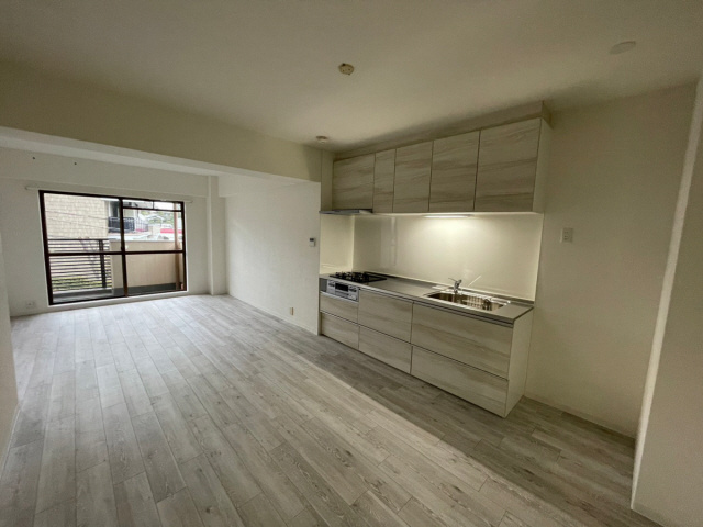 芦屋市東芦屋町の賃貸マンションの居間・リビング