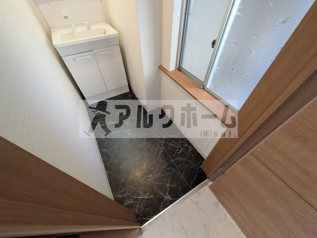 安中5丁目駐車場付平屋の洗面所