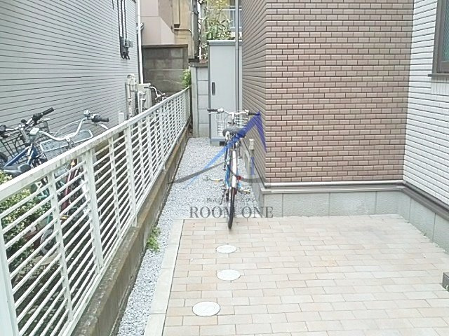 Grove のその他共用部分|共用通路です。