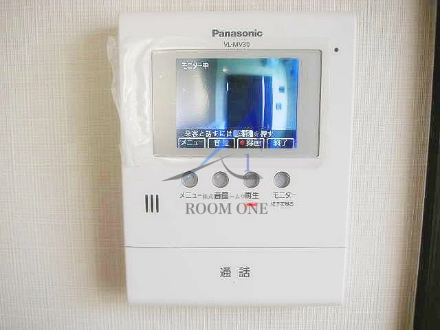 Grove のセキュリティ|モニター付きインターホンです。