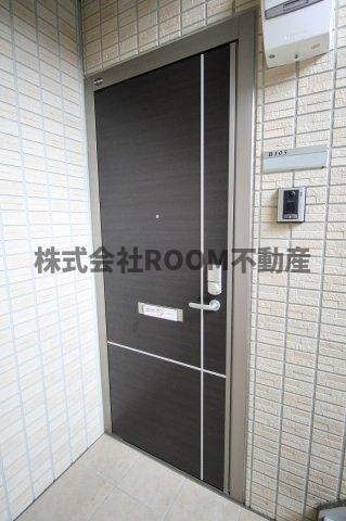 ボナールTOMOの玄関|落ち着いた玄関です