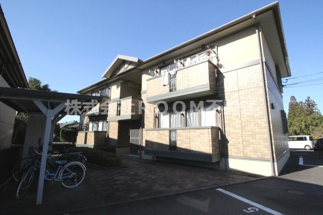 リーフレットエコー Ⅱ号館の外観|外観もきれいです