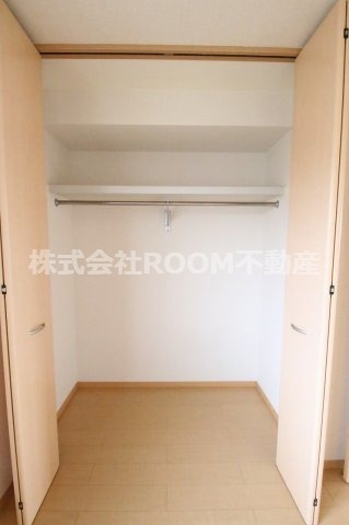 フローラルビレッジⅤ番館の収納|収納豊富です