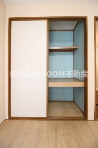 TKIフラットB棟の収納|小物を収納するのに便利です