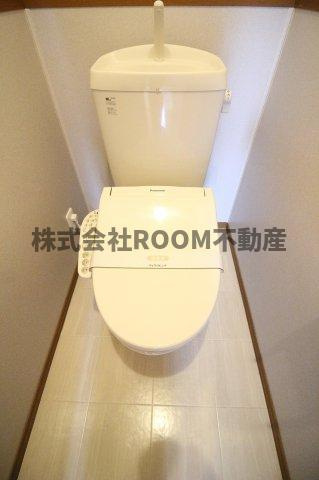 シャルマンコートのトイレ|ゆったりとした空間のトイレです
