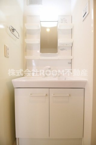 エランドールの洗面所|脱衣スペースもあります