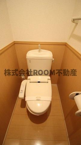 グランカーサのトイレ|落ち着いた色調のトイレです