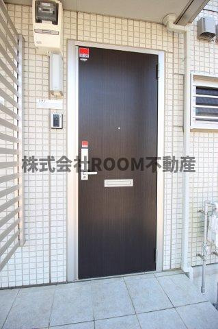 アビテプレミールの玄関|きれいな玄関です