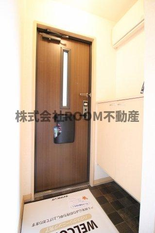 エスポワールタカオのエントランス|建物の内部です