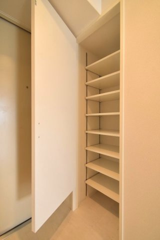 【収納】セレニテ新大阪カルム