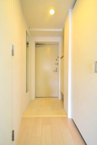 【玄関】セレニテ新大阪カルム