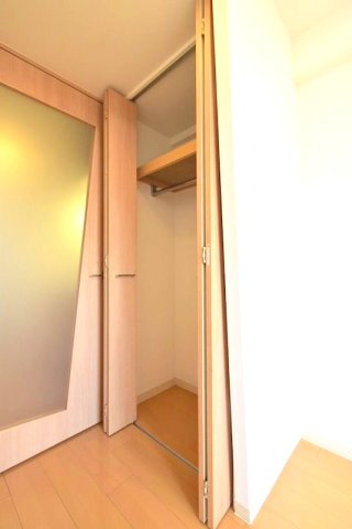 【収納】セレニテ新大阪弐番館