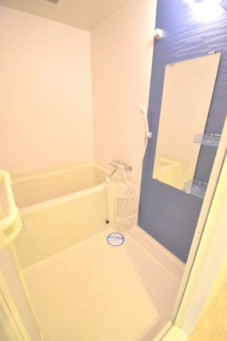 【浴室】セレニテ新大阪弐番館