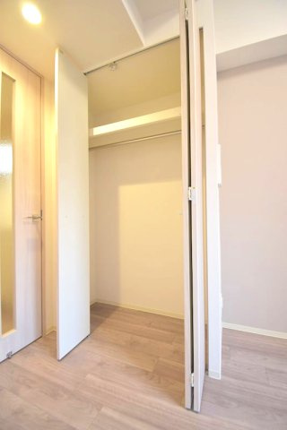 【収納】プレサンスOSAKA西中島リエゾン