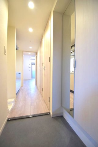 【玄関】プレサンスOSAKA西中島リエゾン