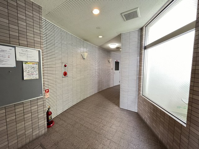 【ロビー】サンイースト江坂