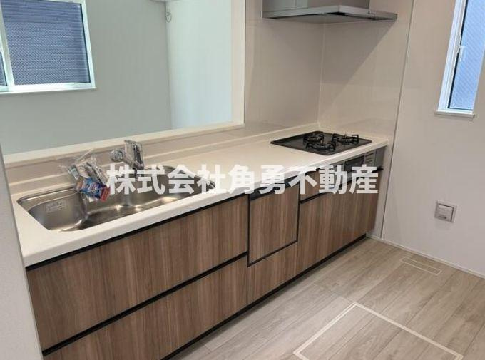 伊勢原市上粕屋第2期　新築一戸建て　1号棟の内観：施工例|《施工例》キッチン