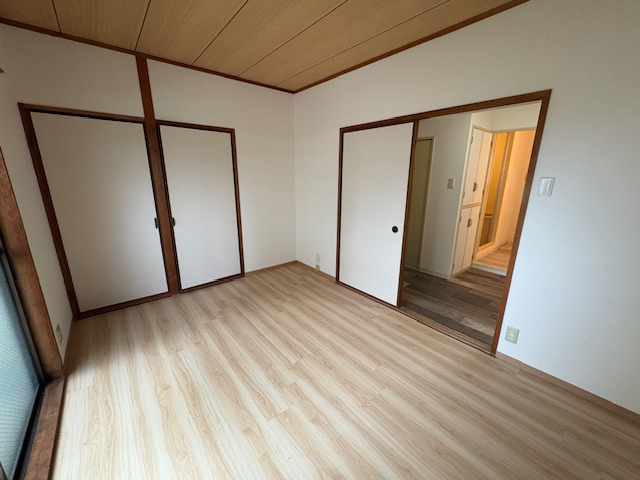 【洋室】 | カサクレスト | 使い勝手のいい洋室です