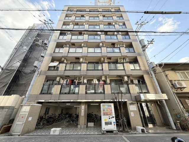 オーキッドコート田辺の外観