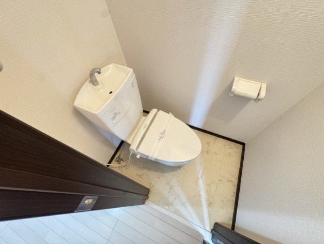 東中山一丁目戸建のトイレ|1F