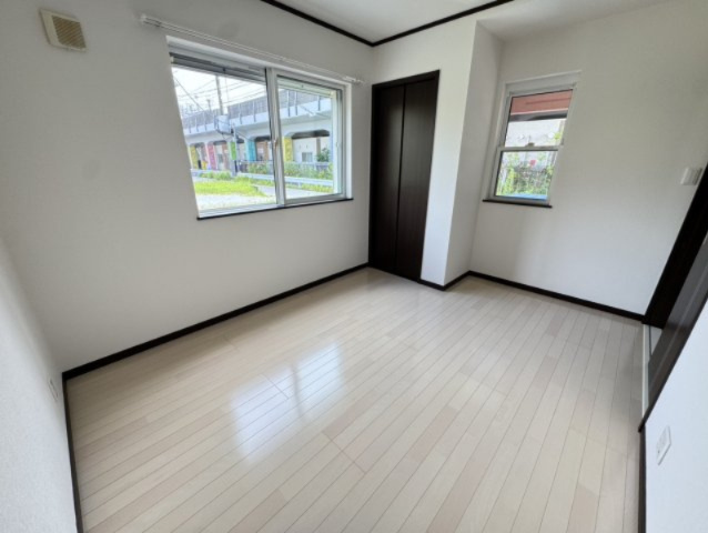 東中山一丁目戸建のその他|1F　5.6帖