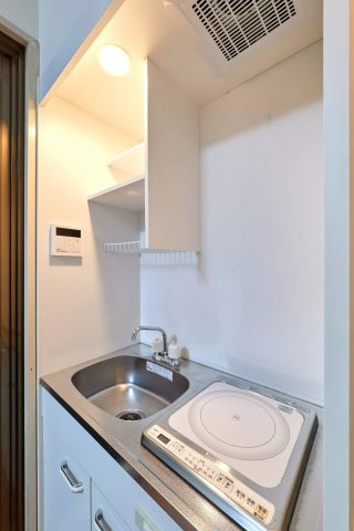 AP579 プレアール新大阪Ⅲ 301のキッチン|



