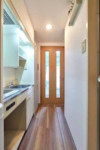 AP429 エスリード福島Ⅱ 303のキッチン|




