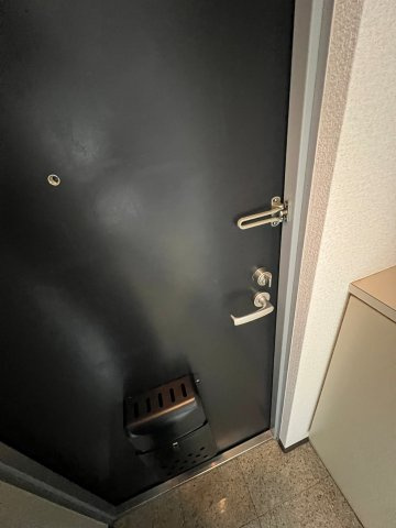 AP124 K'Sコート（都島南通） 201の玄関|



