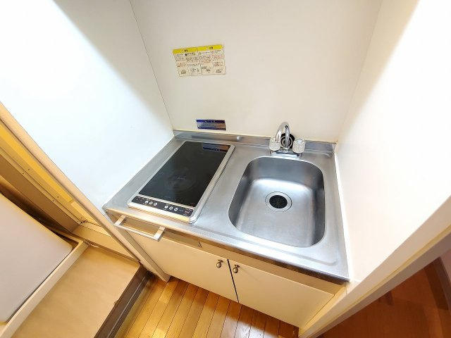 レオパレスツインズ加島壱番館のキッチン