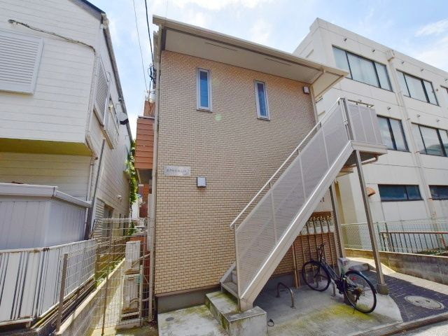 エクセル南太田の外観