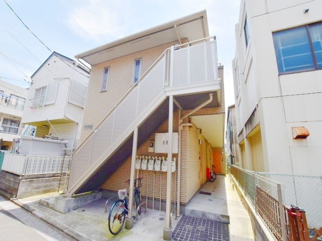 エクセル南太田の外観