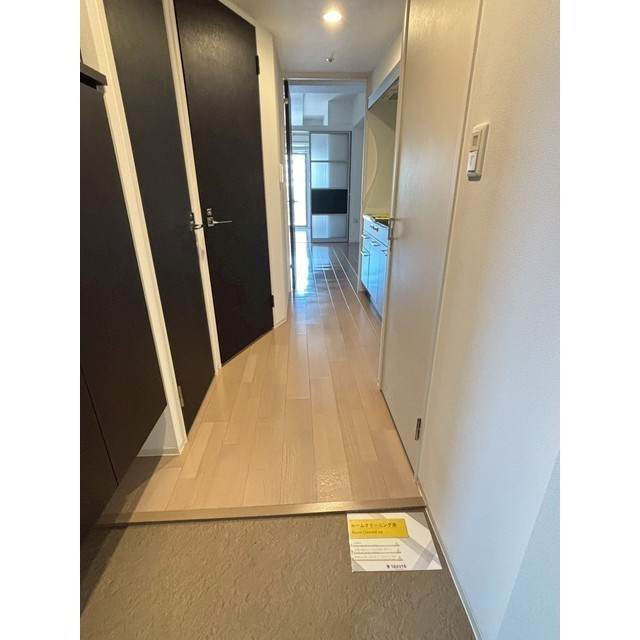 SERENiTE本町エコートの玄関
