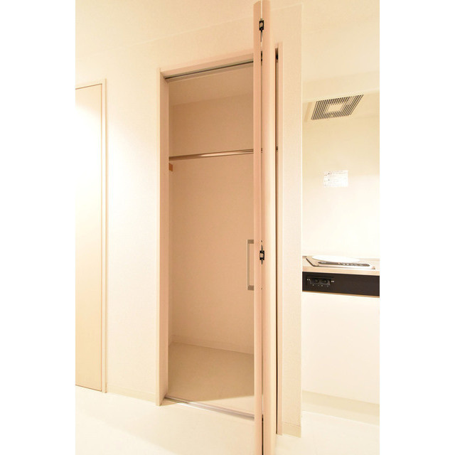 十三本町ウインズマンションⅡの収納
