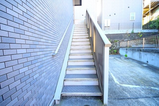 エクセル霞ヶ丘のバルコニー