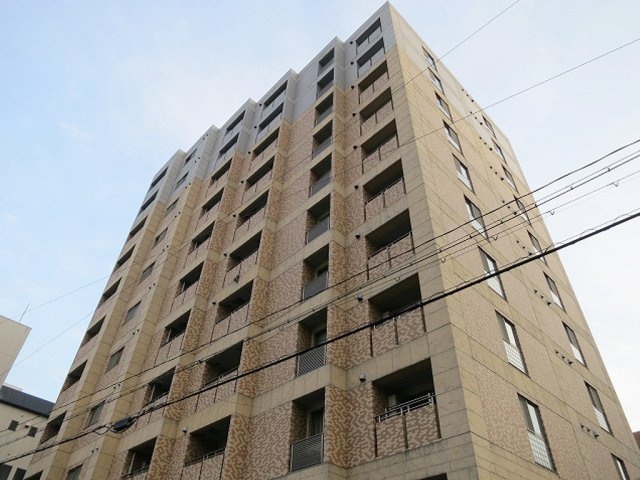 エステムプラザ梅田WEST