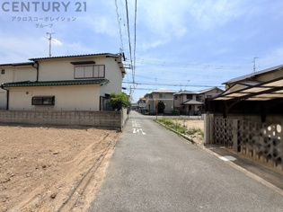徒歩・自転車圏内に複数の食品スーパーや大型商業施設が揃っており日々のお買物便利な立地です。