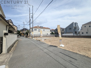 徒歩・自転車圏内に複数の食品スーパーや大型商業施設が揃っており日々のお買物便利な立地です。