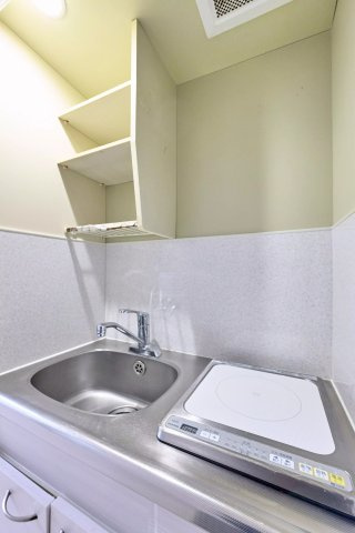 AP911 K'Sコートリバーサイド相川 306のキッチン|






