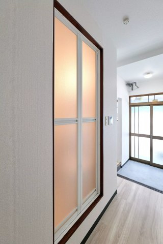 AP644 クレスト下新庄駅前 203の玄関|



