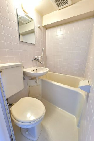 AP530 ファースト東中島 403のトイレ|




