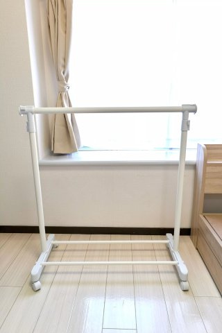 AP529 ファースト東中島 210の洋室|



