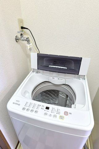 AP505 アドバンテージ 206の洋室|



