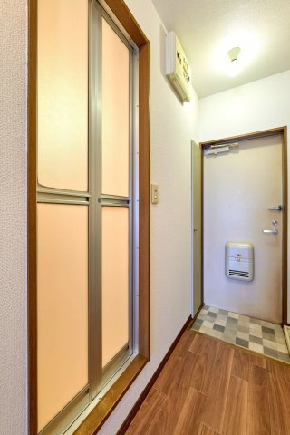 AP505 アドバンテージ 206の玄関|




